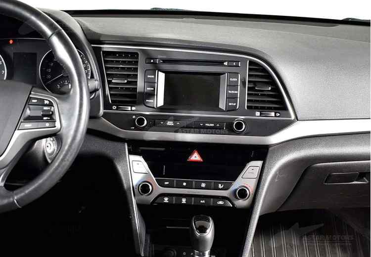 Hyundai Elantra VI (AD)