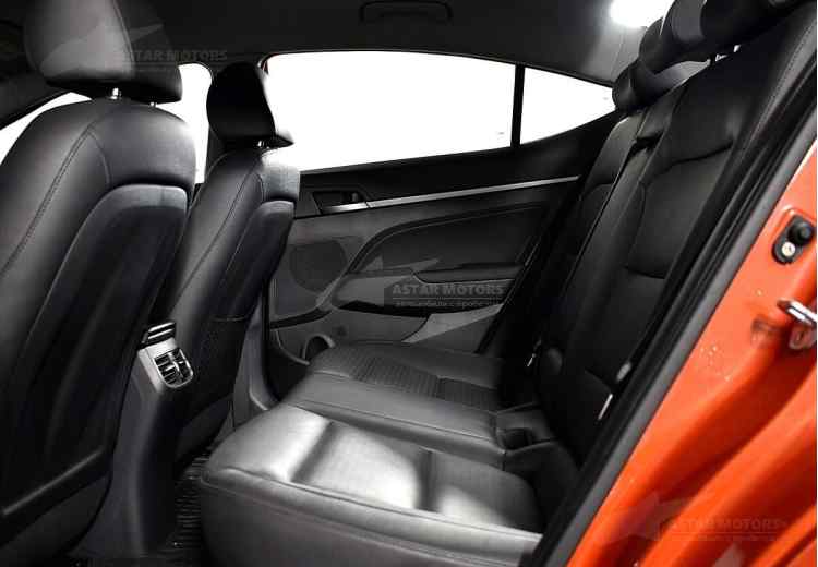 Hyundai Elantra VI (AD)