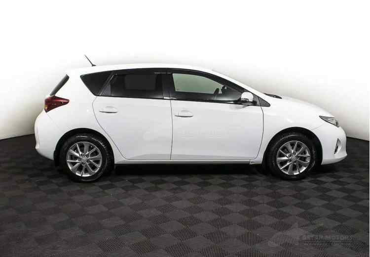 Toyota Auris II