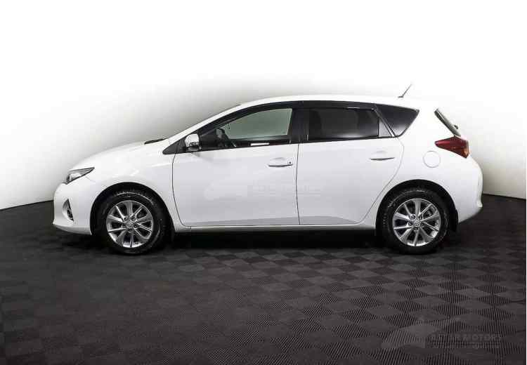 Toyota Auris II