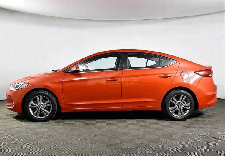 Hyundai Elantra VI (AD)