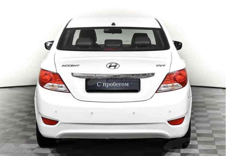 Hyundai Accent IV