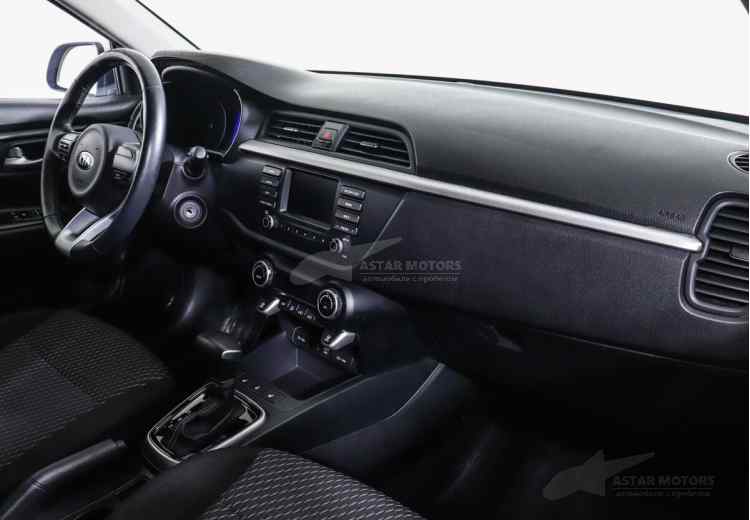 Kia Rio X-Line IV