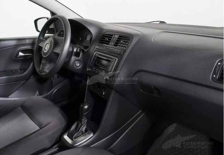 Volkswagen Polo V