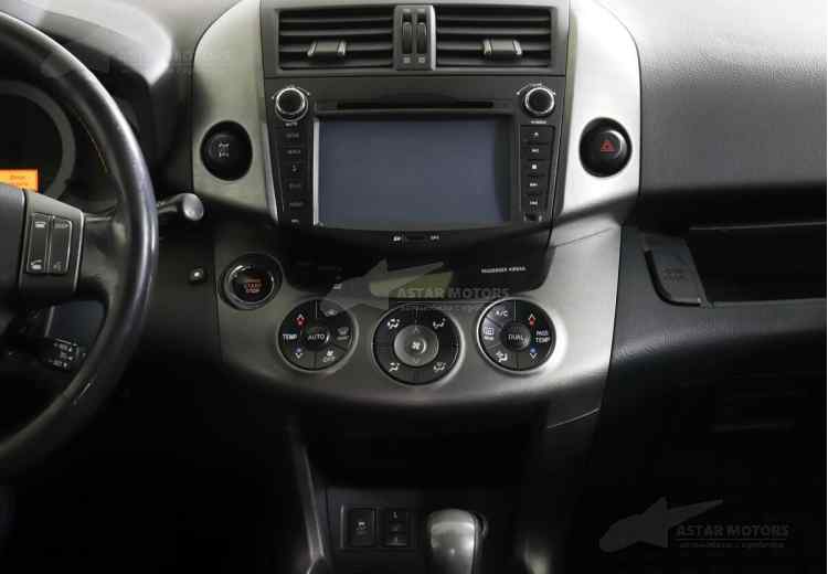 Toyota RAV4 III (XA30)