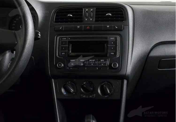 Volkswagen Polo V