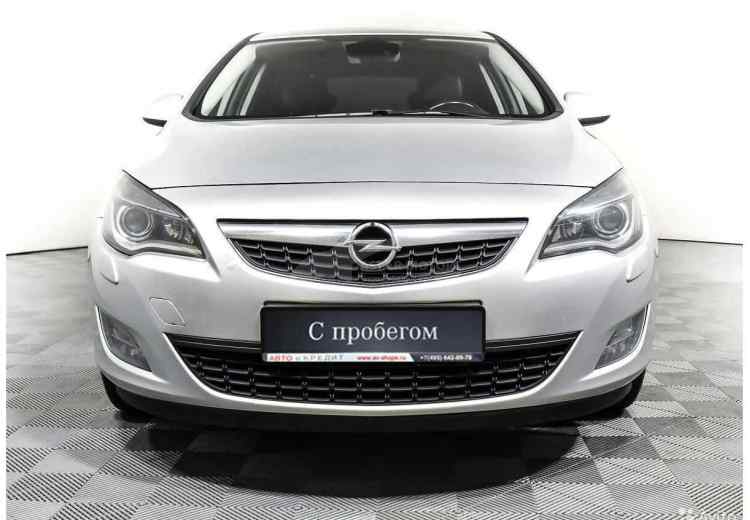Opel Astra J