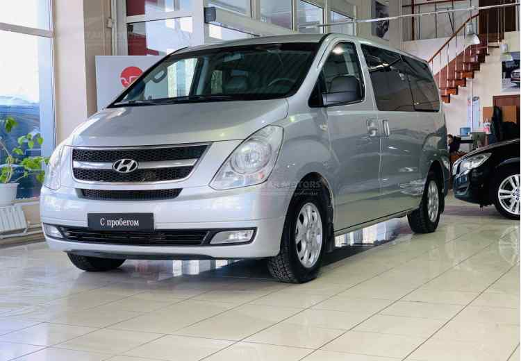 Hyundai Grand Starex