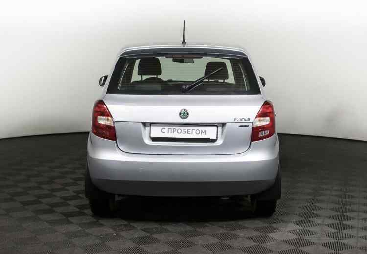 Skoda Fabia II Рестайлинг