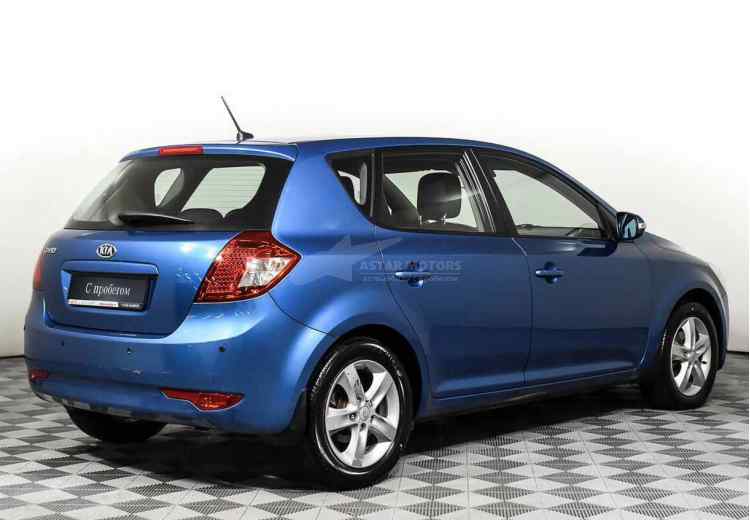 Kia Cee'd I Restyling 2010 - 2012 Hatchback 3 door :: OUTSTANDING CARS