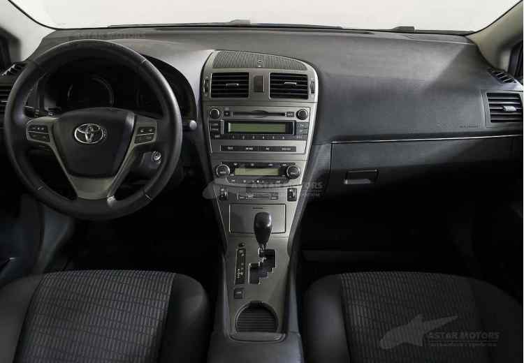 Toyota Avensis III Рестайлинг