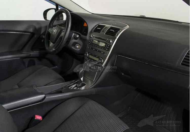 Toyota Avensis III Рестайлинг