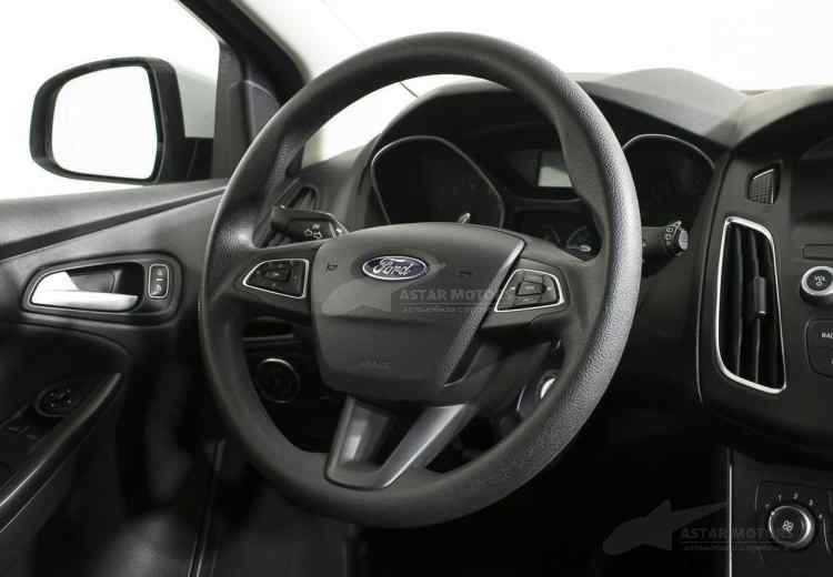 Ford Focus IV