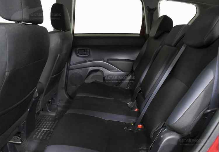 Mitsubishi Outlander II