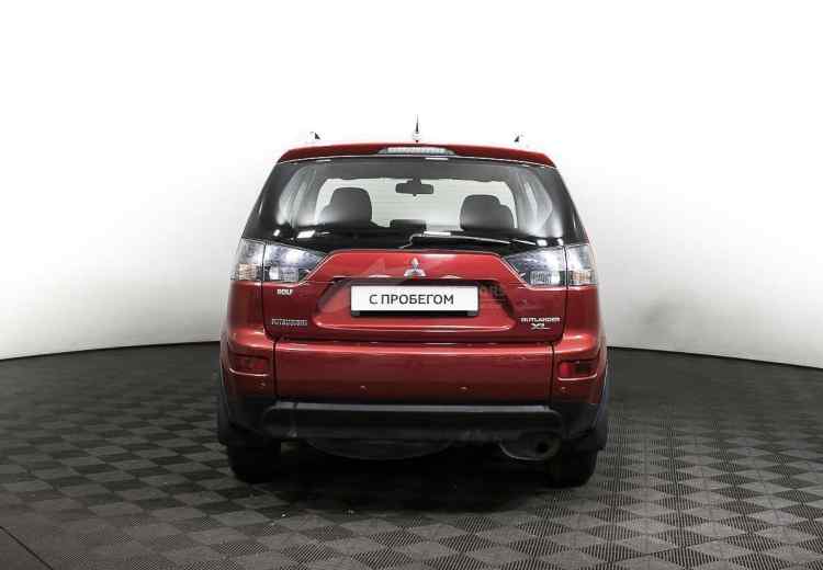 Mitsubishi Outlander II