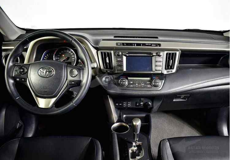 Toyota RAV4 IV (CA40)