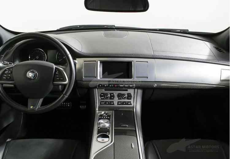 Jaguar XF I Рестайлинг