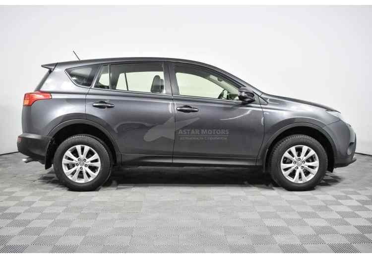 Toyota RAV4 IV (CA40)