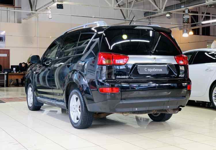 Peugeot 4007