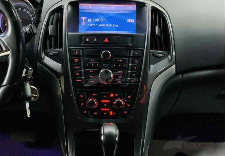 Opel Astra J Рестайлинг