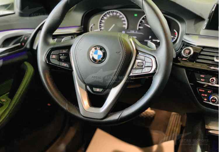 BMW 5 серии VII (G30/G31)
