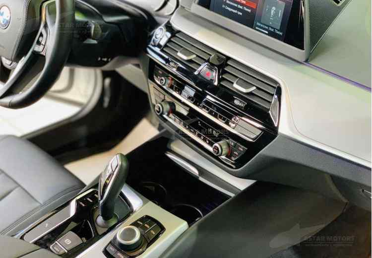 BMW 5 серии VII (G30/G31)