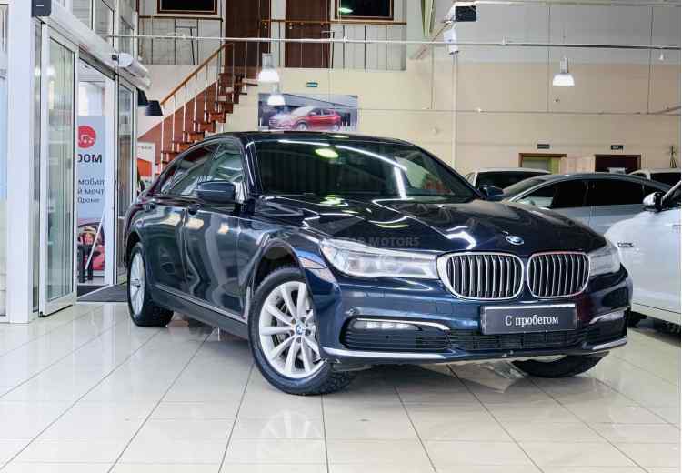 BMW 7 серии VI (G11/G12)