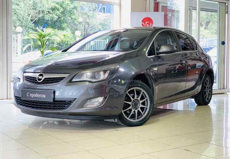 Opel Astra J