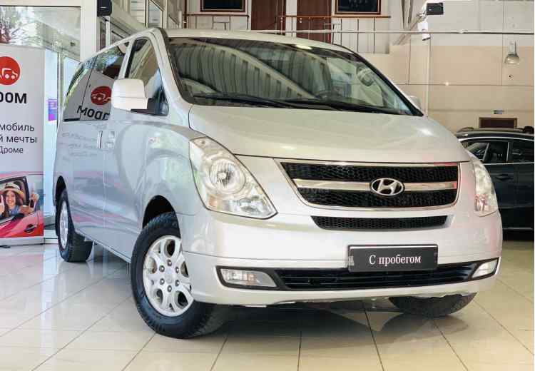 Hyundai Grand Starex