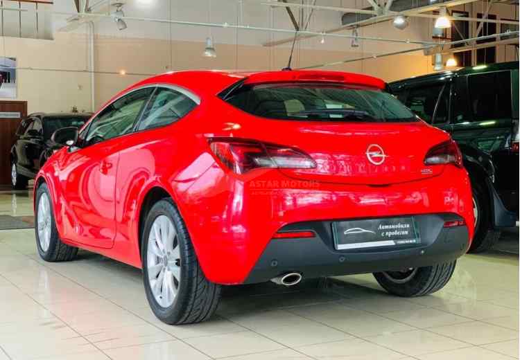 Opel Astra J Рестайлинг