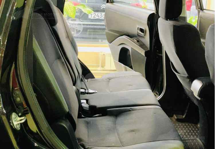 Mitsubishi Outlander II Рестайлинг
