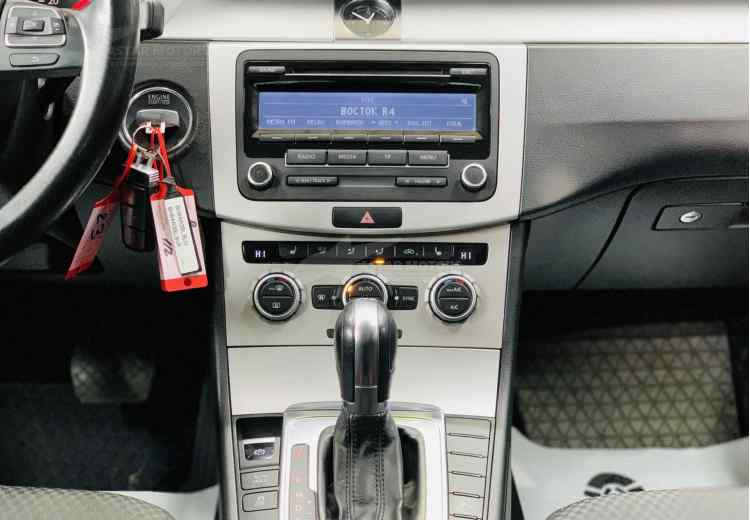 Volkswagen Passat B7