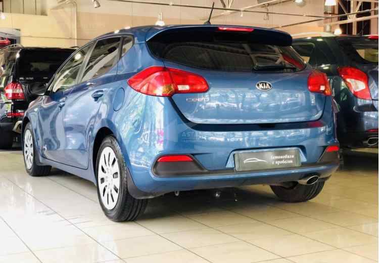 Kia Ceed II