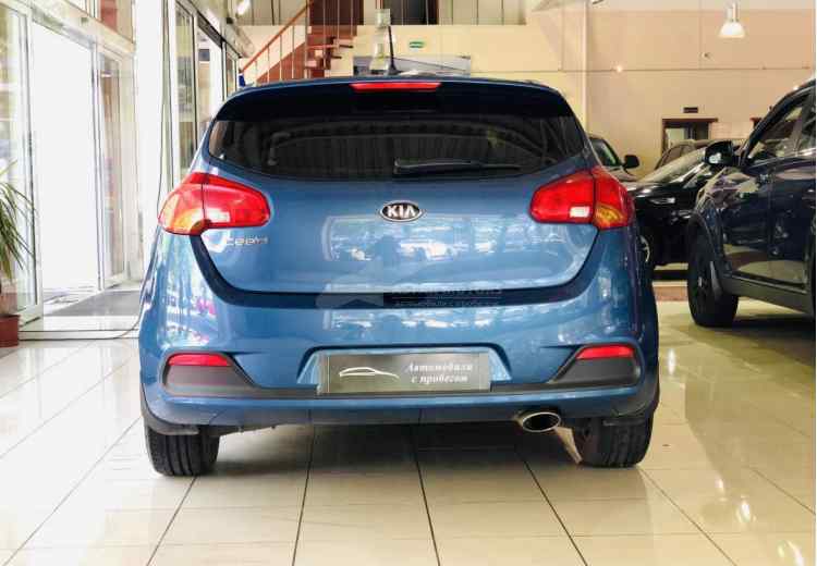 Kia Ceed II
