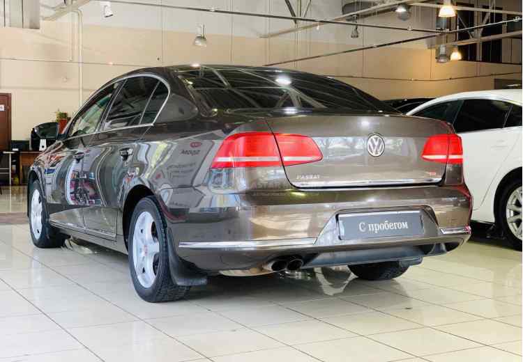 Volkswagen Passat B7