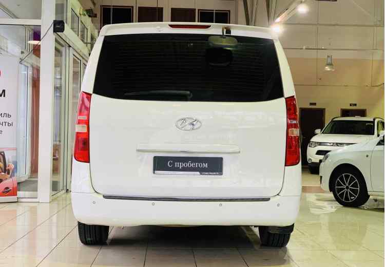 Hyundai Grand Starex