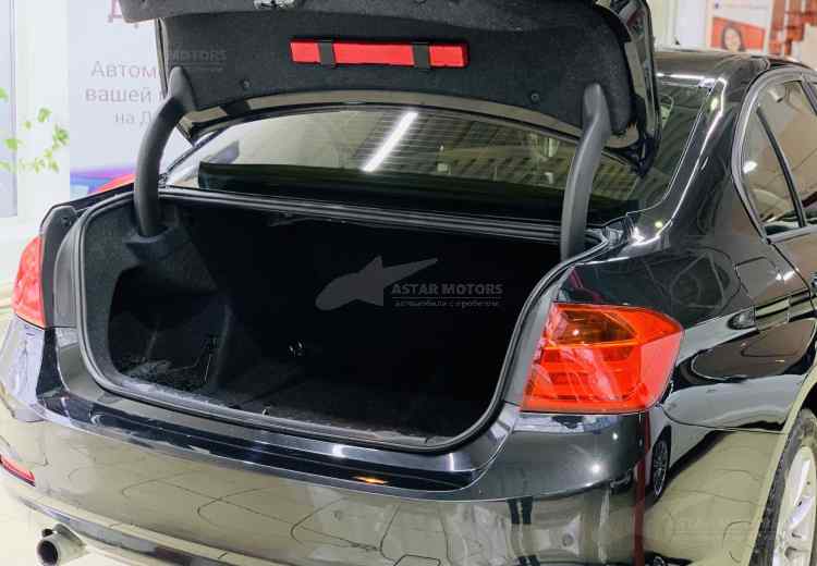 BMW 3 серии VI (F3x)