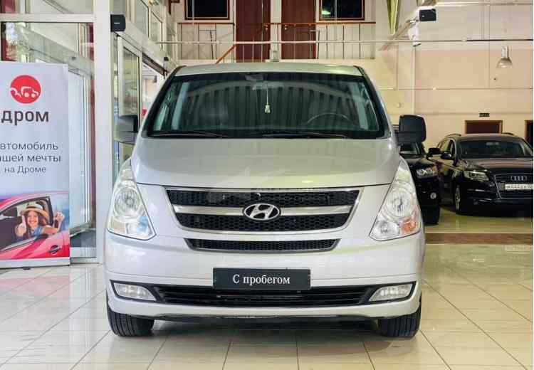 Hyundai Grand Starex