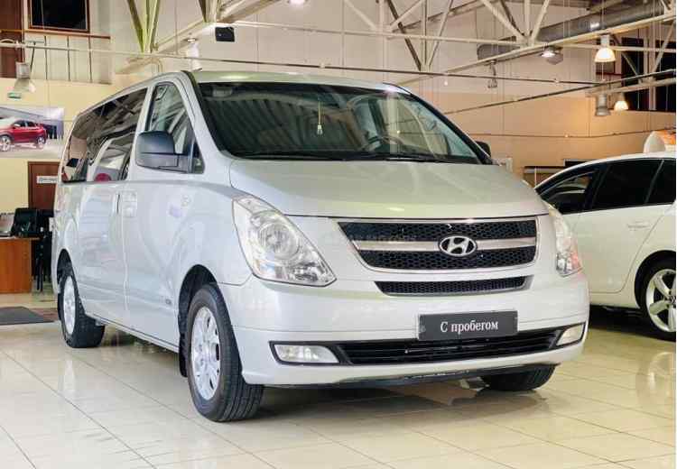 Hyundai Grand Starex