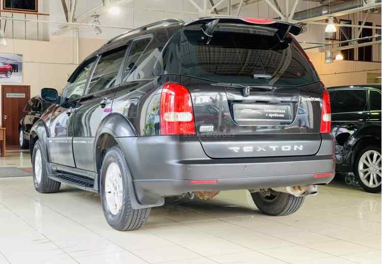 SsangYong Rexton II