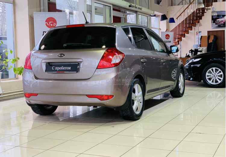 Kia Ceed I Рестайлинг