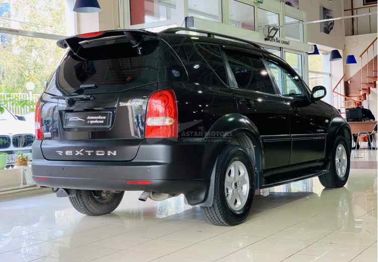 SsangYong Rexton II