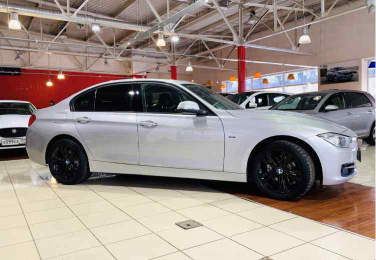 BMW 3 серии VI (F3x)