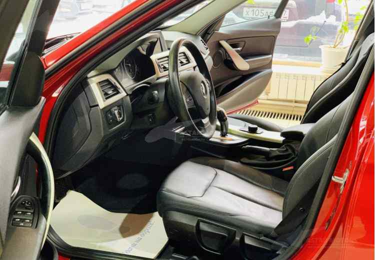 BMW 3 серии VI (F3x)