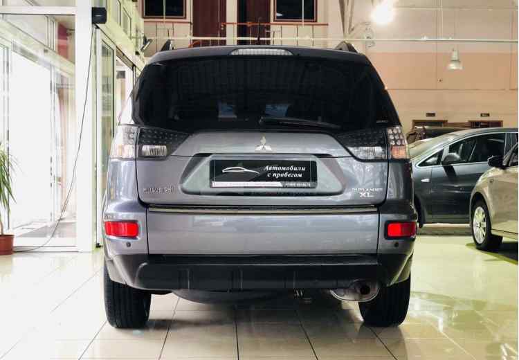 Mitsubishi Outlander III