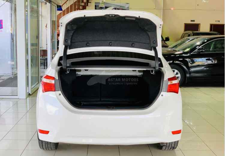 Toyota Corolla XI (E160, E170)