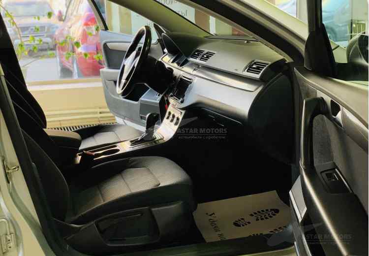 Volkswagen Passat B7