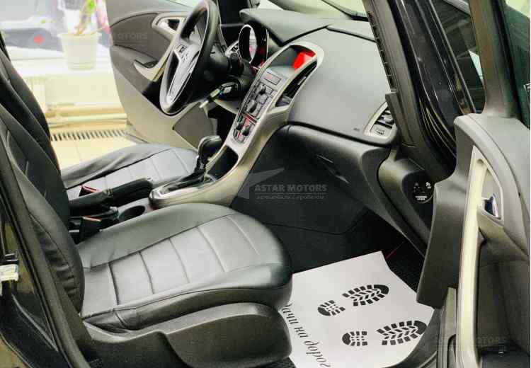 Opel Astra J Рестайлинг