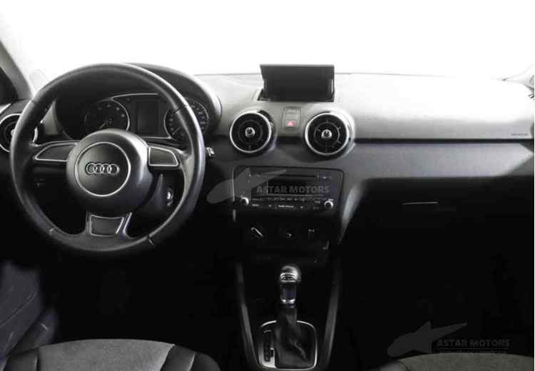 Audi A1 I (8X)