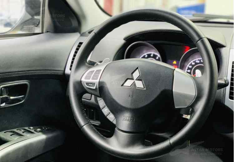 Mitsubishi Outlander II Рестайлинг
